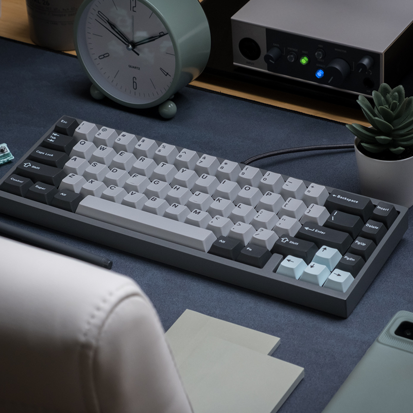 [Group Buy] GMK CYL Rainy Day R3
