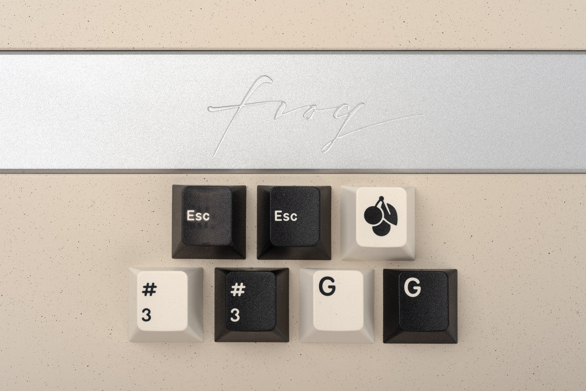 [In-stock] Frog TKL Cookie & Cream Barebone Kit